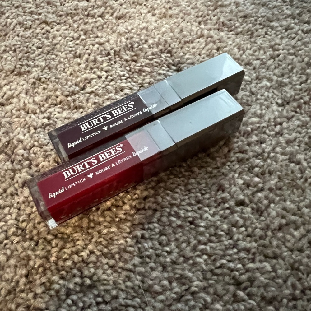 Burt’s Bees lipgloss bundle - reds
